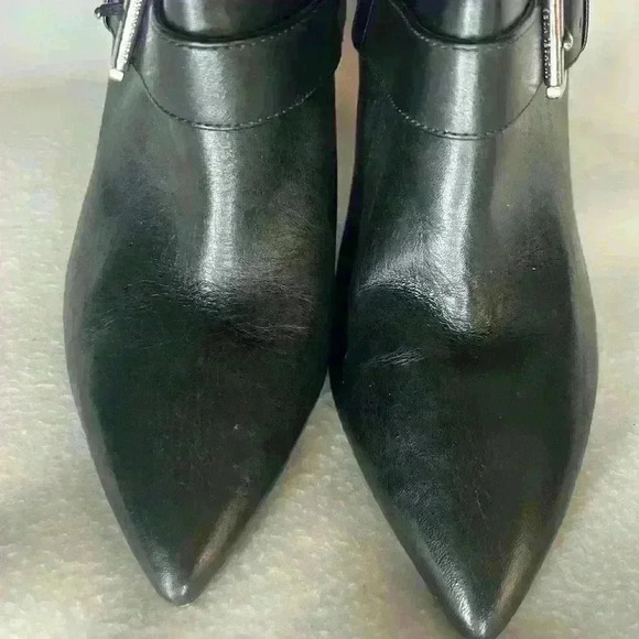 Michael Kors Lori Booties. Black Size 6.5 - Picture 5 of 9